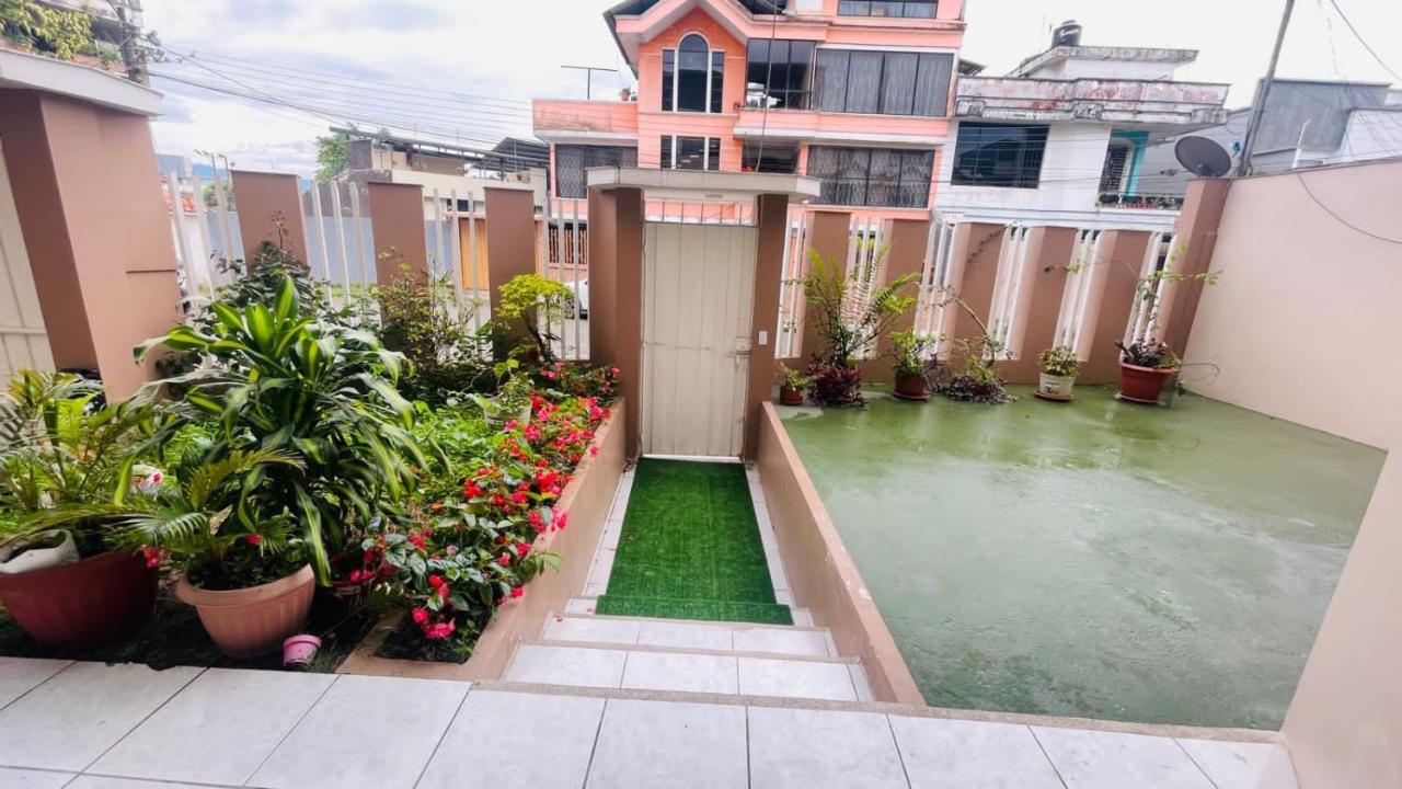 Apartamento Amplio Departamento Con Garage Y Cerca Al Shopping Santo Domingo de los Colorados